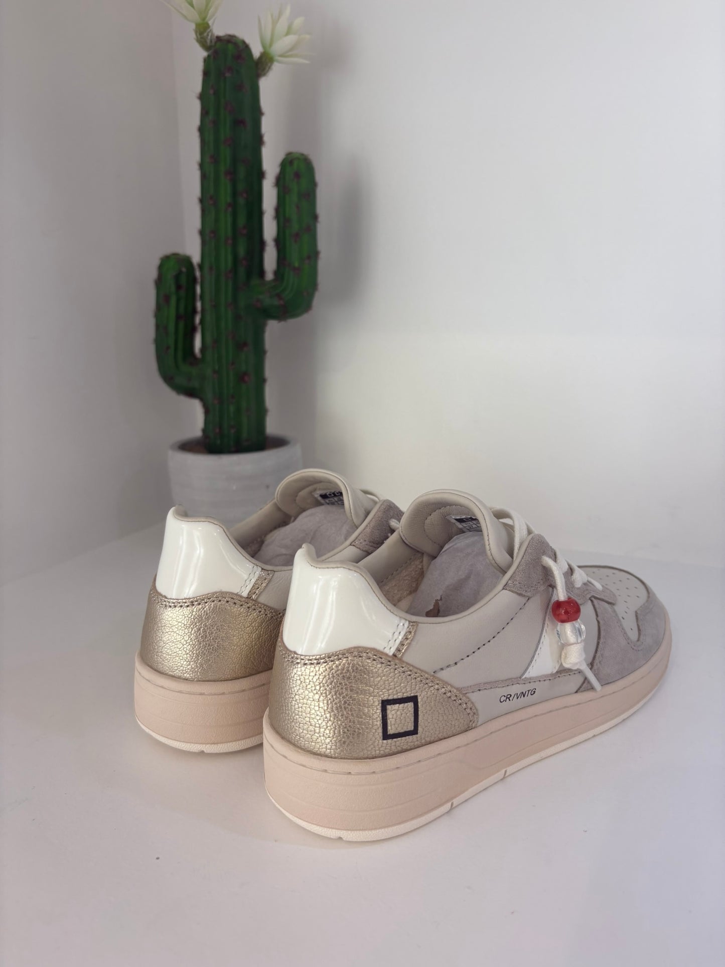 SNEAKERS DATE COURT 2.0 VINTAGE CAMOSCIO BEIGE