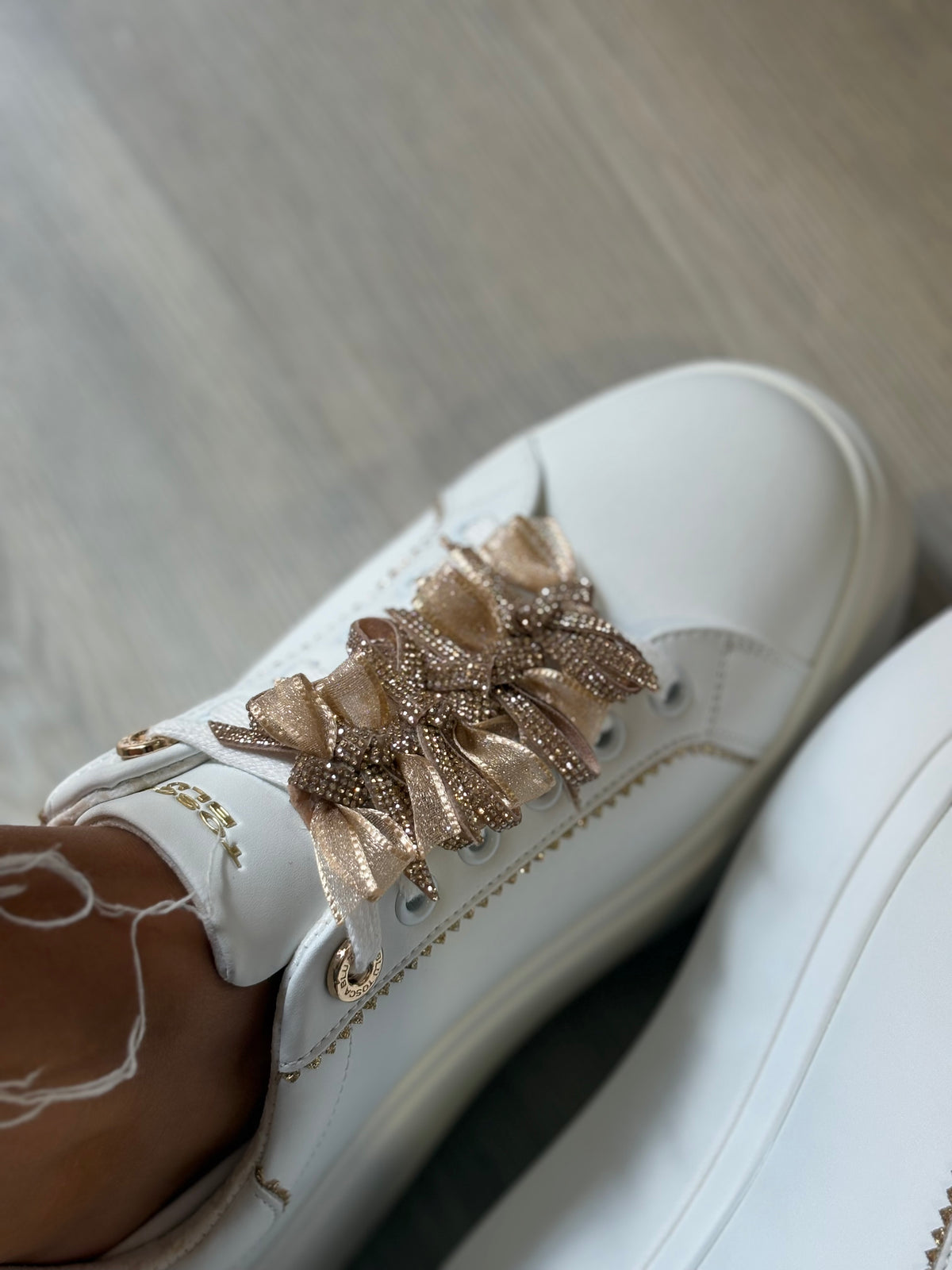 SNEAKER TOSCA BLU BIANCO FIOCCHETTI
