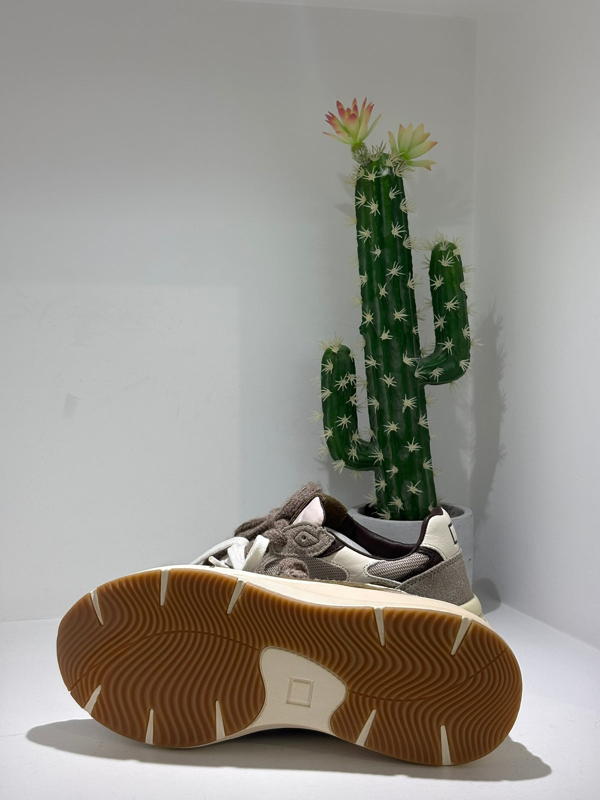 SNEAKER MUSA DATE