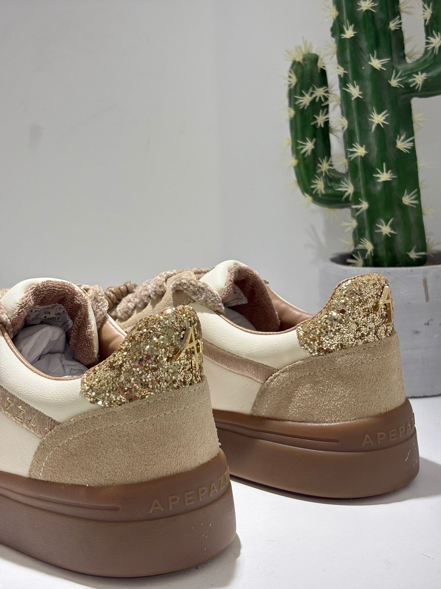 SNEAKER APE PAZZA BEIGE ORSO