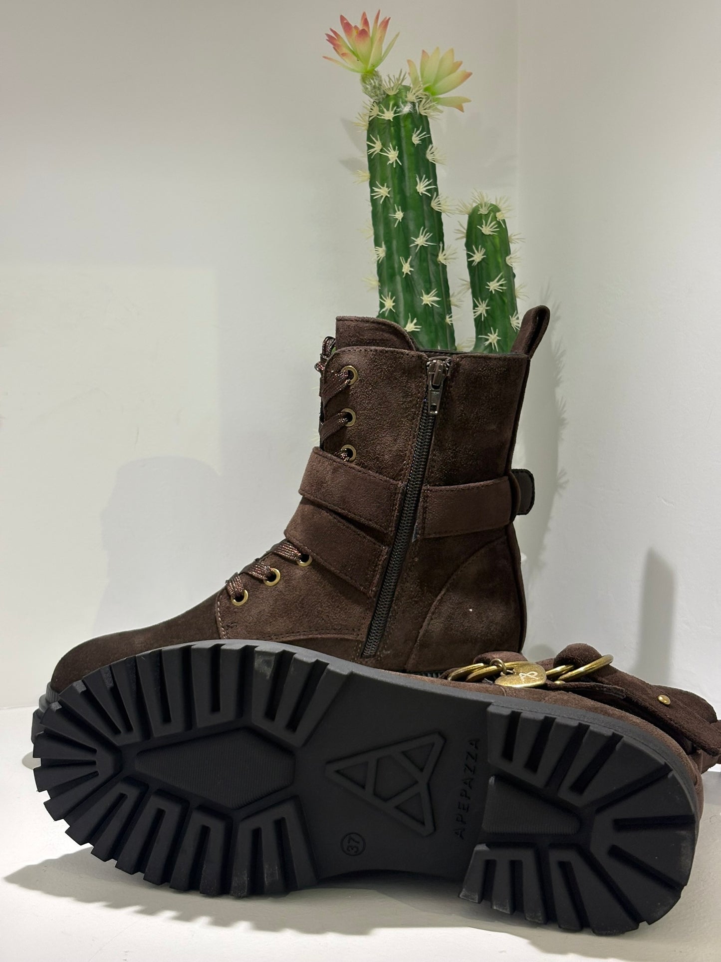 ANFIBIO IN PELLE SCAMOSCIATA CIOCCOLATO