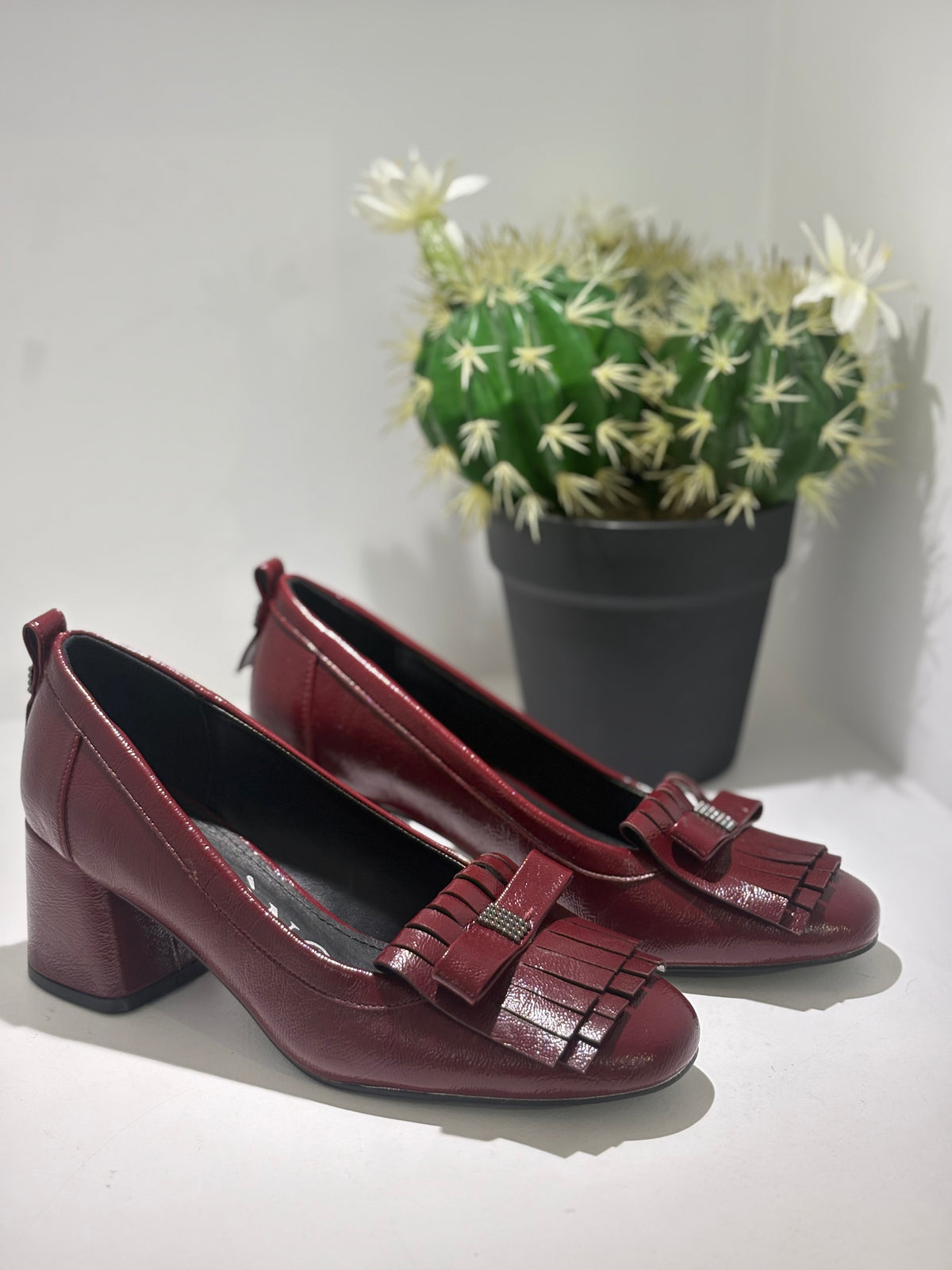 DECOLLETE VERNICE BORDO