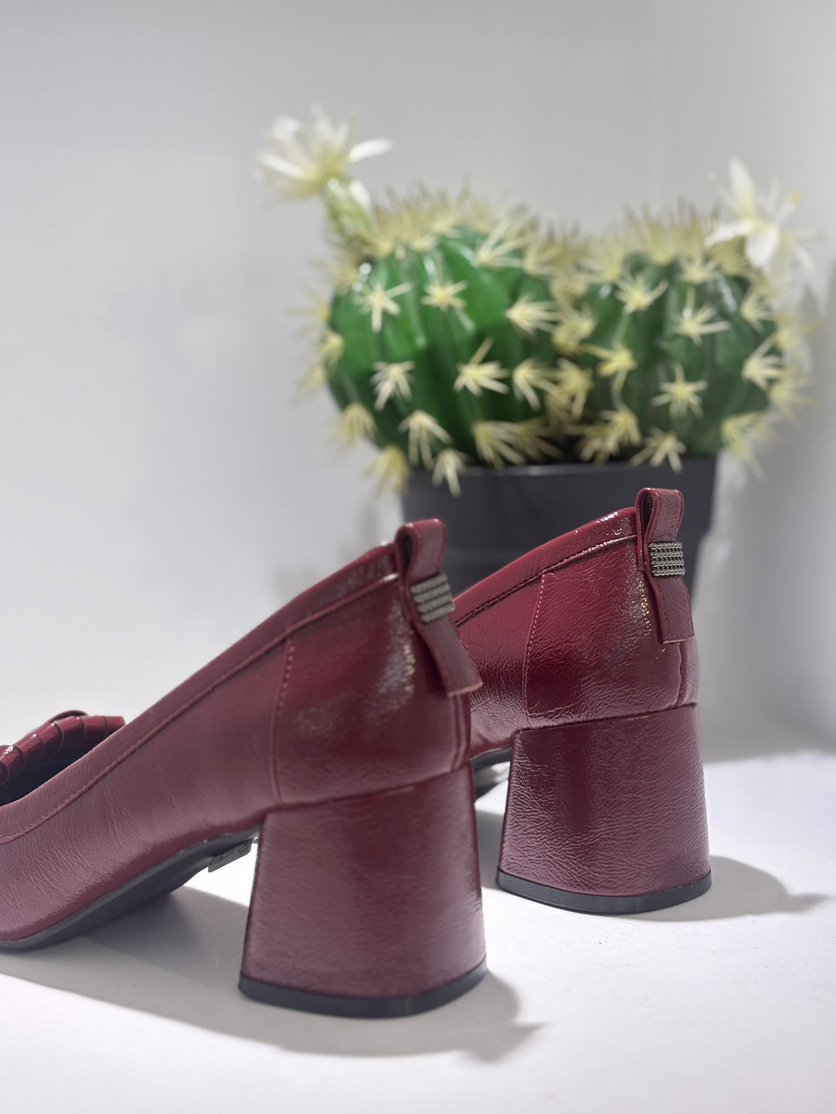 DECOLLETE VERNICE BORDO