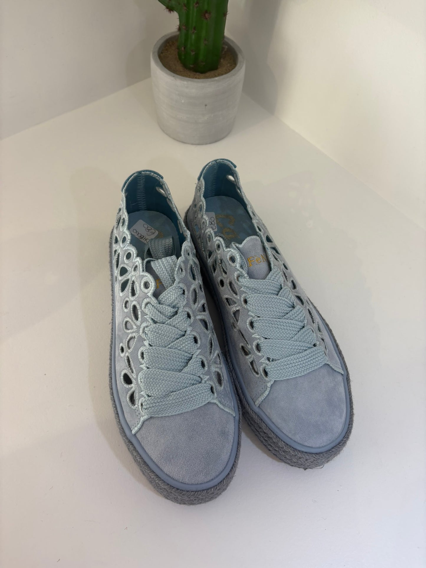 ESPADRILLAS CAFENOIR IN PELLE SCAMOSCIATA CELESTE