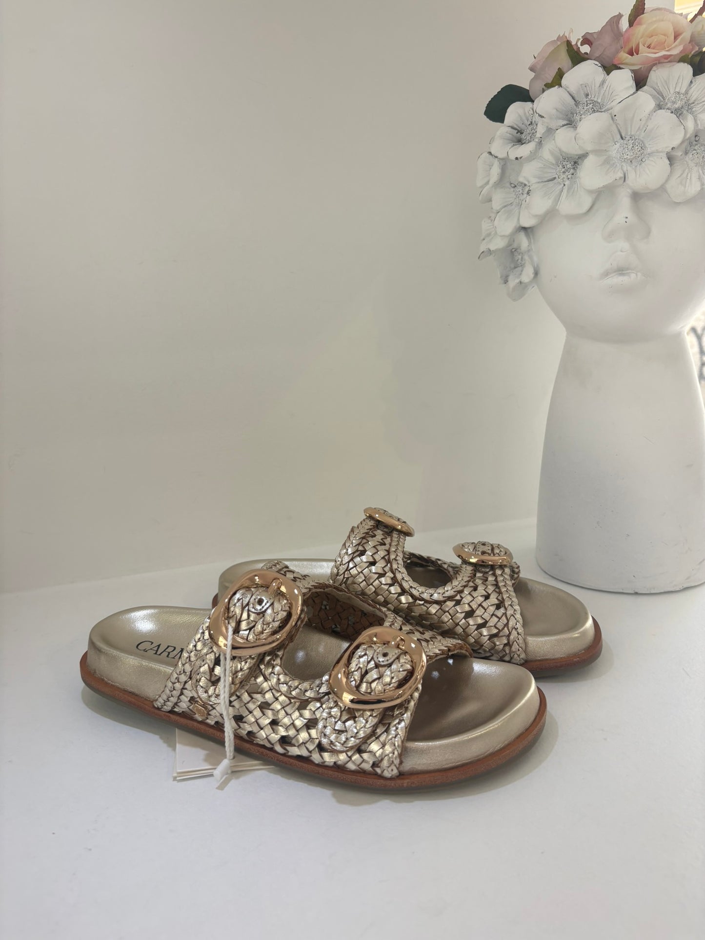 CIABATTONE CARMELA PLATINO IN VERA PELLE  INTRECIATA