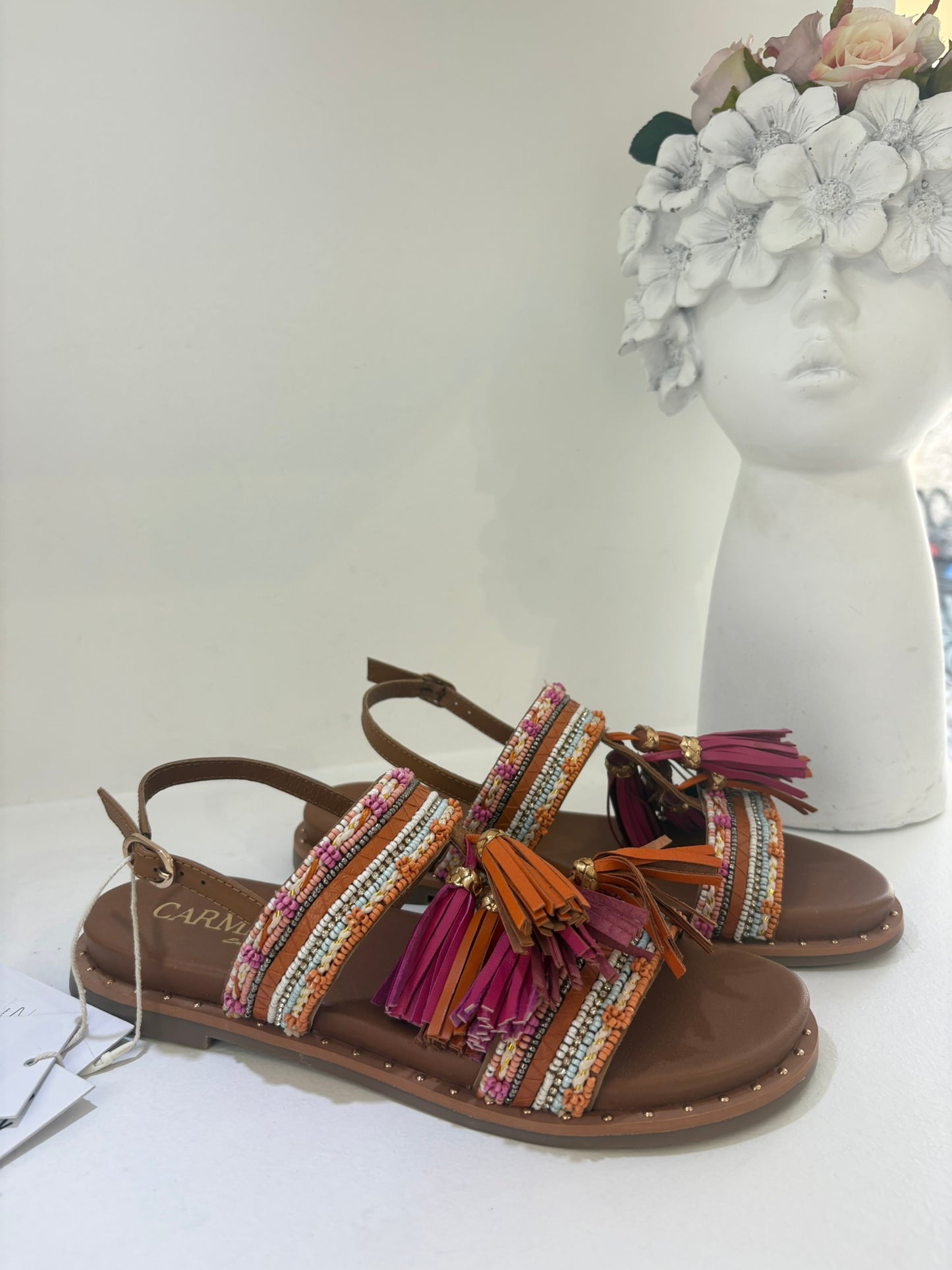 SANDALO CARMELA IN VERA PELLE E PAIETTE ARANCIO/FUCSIA