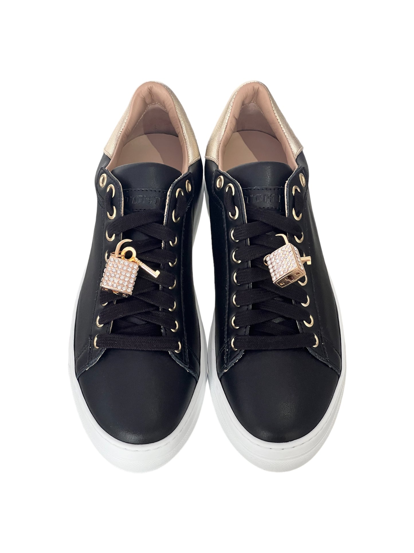 Sneakers Stokton nero con accessorio